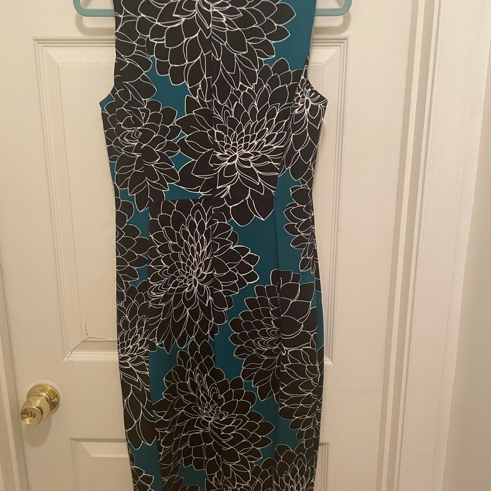 Size 12 dress black/teal like new